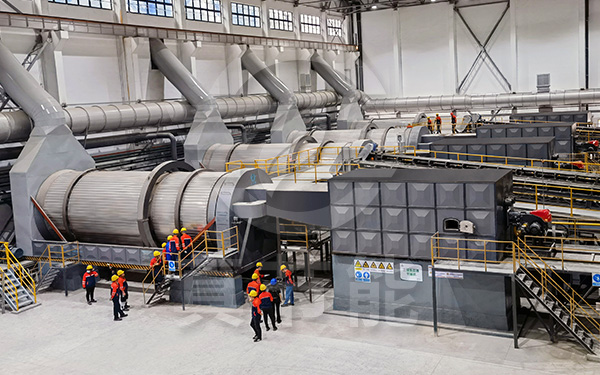 生化污泥干燥設(shè)備生產(chǎn)線運(yùn)行現(xiàn)場(chǎng) 生化污泥干燥設(shè)備生產(chǎn)線運(yùn)行現(xiàn)場(chǎng)